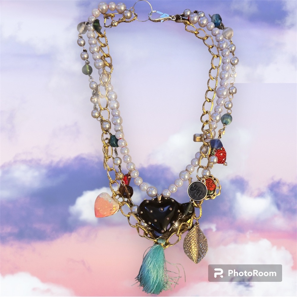 Handmade clutter, necklace